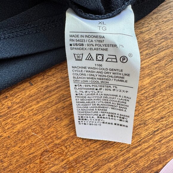 ✨ Banana Republic | Drape Front Navy Cami | Size XL ✨ - Picture 6 of 8